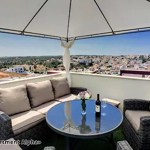 https://casa-amaranth-with-private-roof-terrace.hotelaalgarve.com