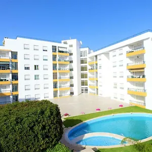 https://quiet-apartment-overlooking-the-swimming-pool.hotelaalgarve.com